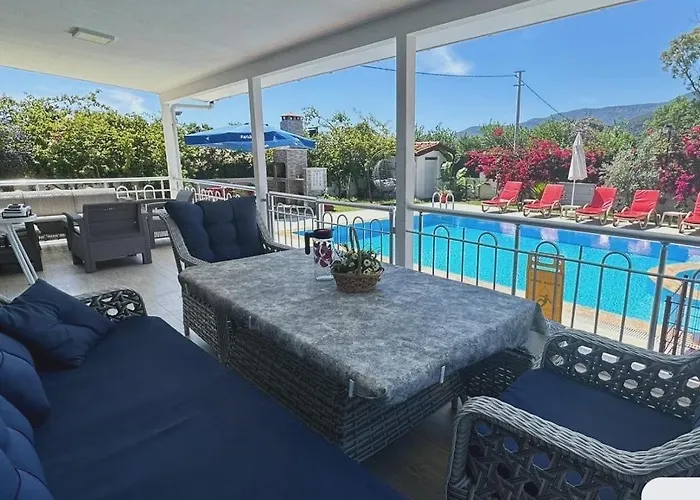 4 With Private Pool In Dalyan Ema Holiday home *